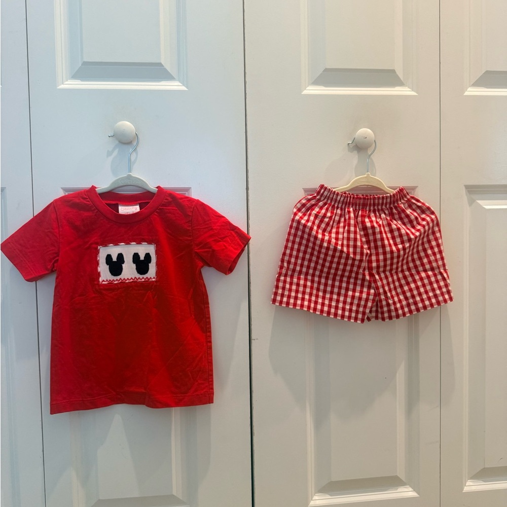 Stitchy Fish Mickey short and shirt SET 24month